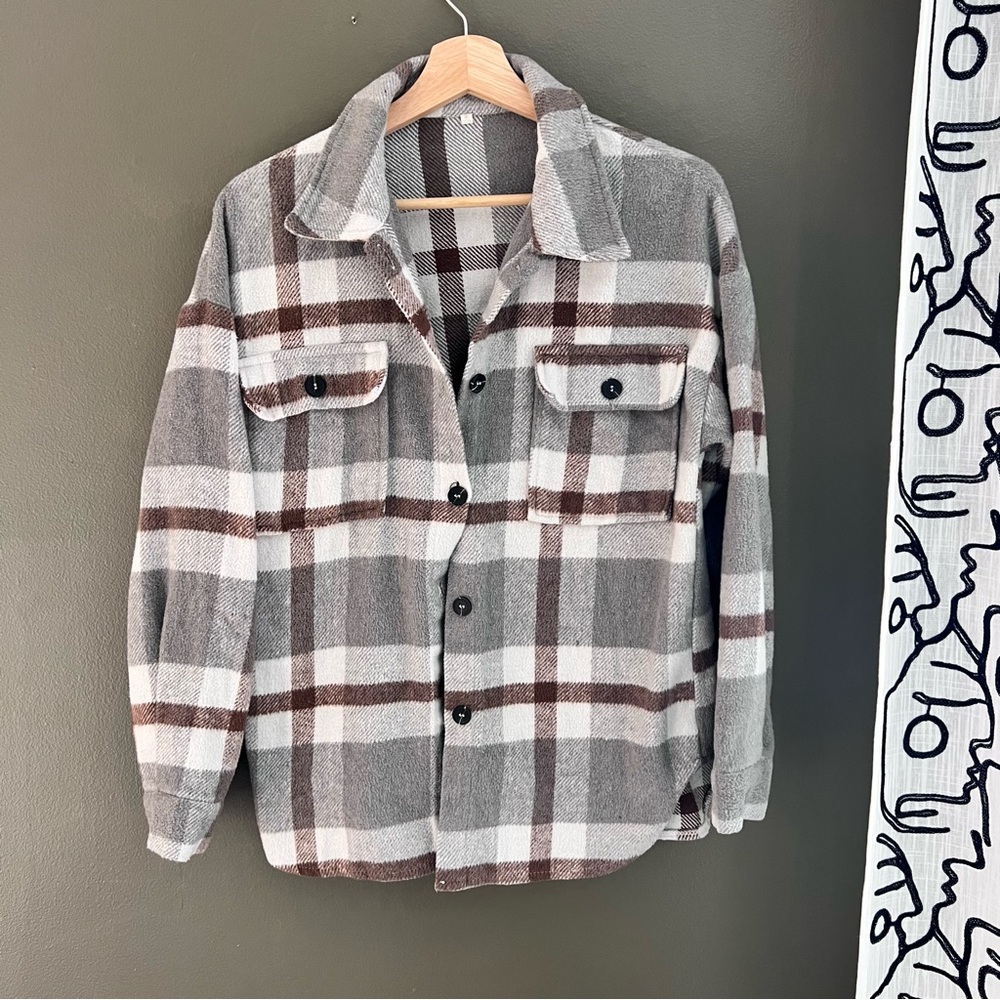 WOMENS OVERSIZED SMALL SHACKET PLAID